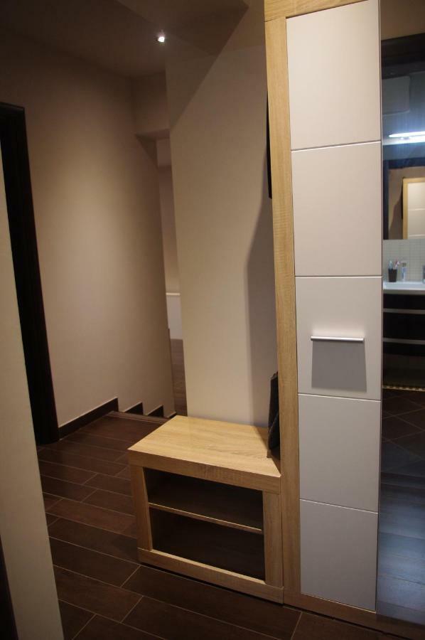 Apartment Verano Njivice Kültér fotó